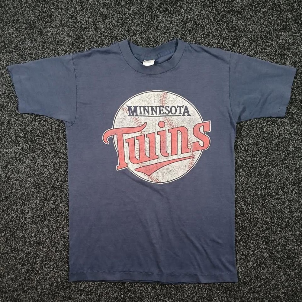 Vintage 1990s Minnesota Twins MLB Baseball Graphic T-Shirt Medium Navy Blue